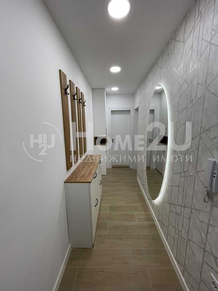 Стилно обзаведен тристаен в престижният кв. Бриз