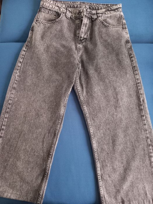 Продам джинсы новые. Размер 54