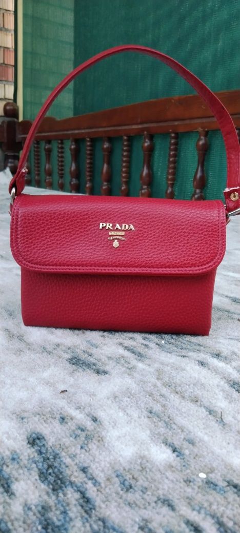 Сумка Prada milano, в хорошом состояние