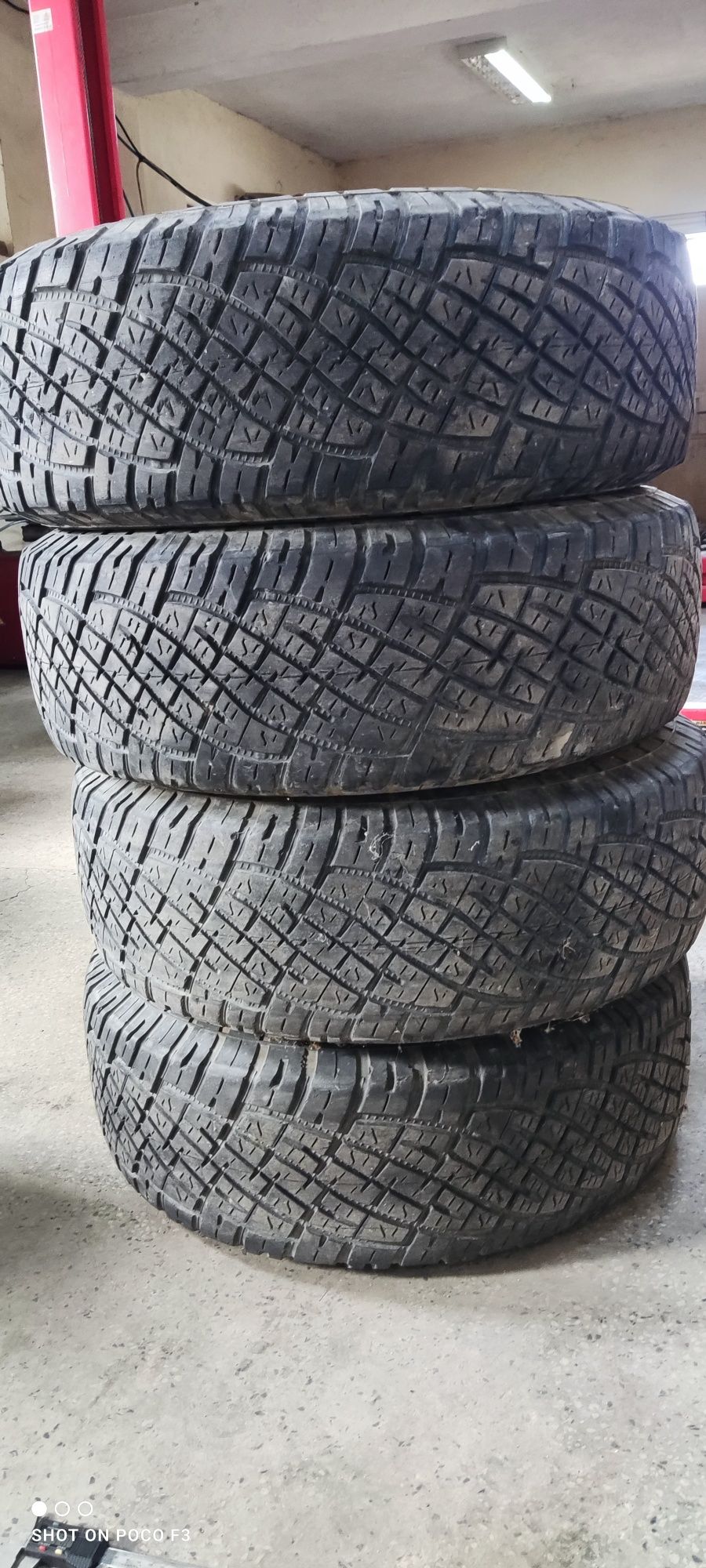 Продавам гуми General grabber 265/70r16