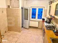 Apartament 3 camere,87 mp,2 bai,Cugir