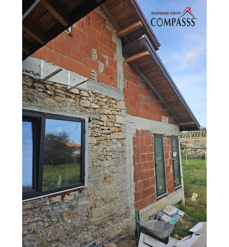 Продава се Къща в Шабла - 176 кв.м за 682 €/кв.м - Снимка #1