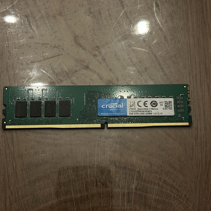 Оперативная память Crucial