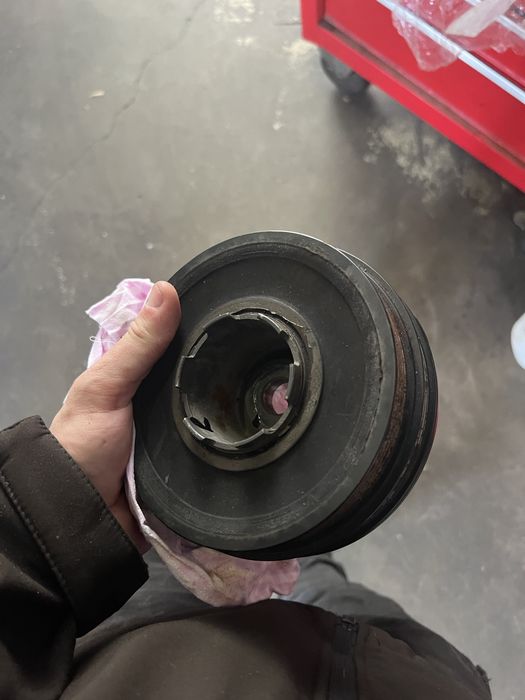 Демпферна шайба за BMW E46 320d 136к.с. Бмв е46