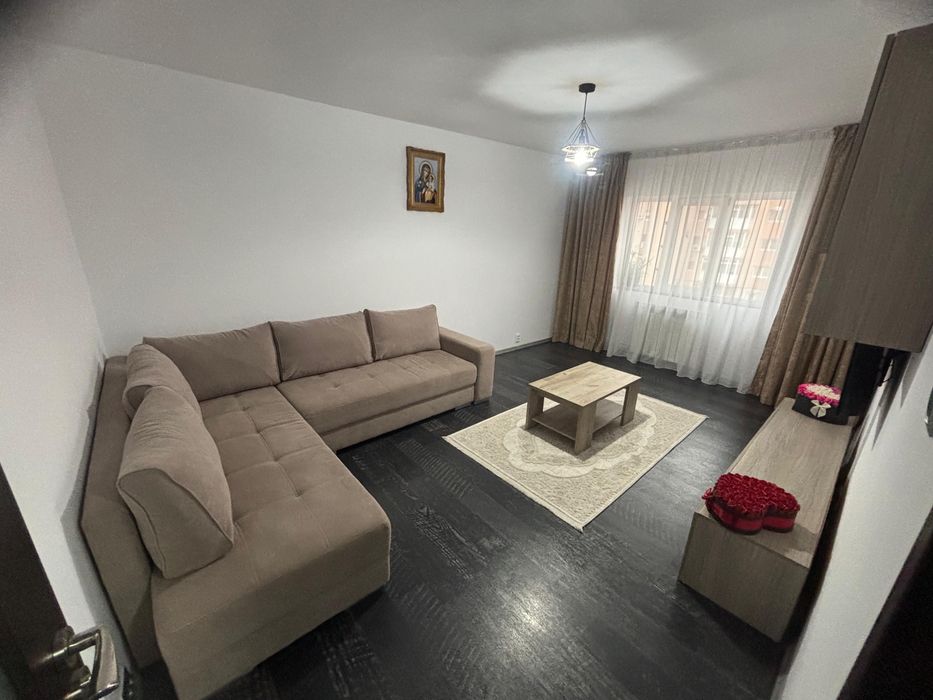 Apartament 2 camere decomandat