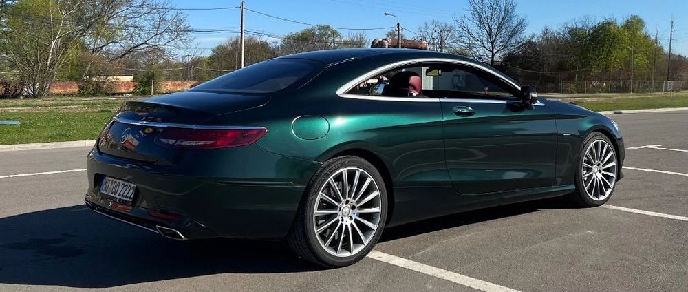 Mercedes-Benz S Piele rosie,istoric service complet Mercedes aprox. 15.000 Euro