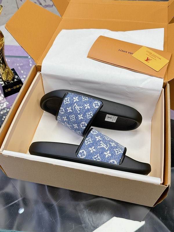 Slapi LOUIS VUITTON, Calitate Premium, Icarus brands