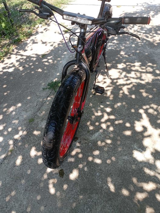 Bicicletă de munte