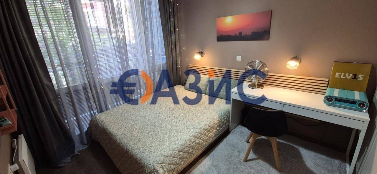 Апартамент с 2 спални в комплекс" Сий Бриз", Свети Влас, 84.41 кв. м,