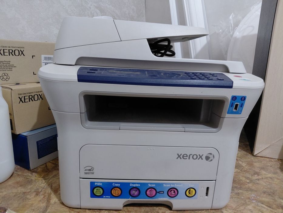 Принтер 3в1 жасап тұр