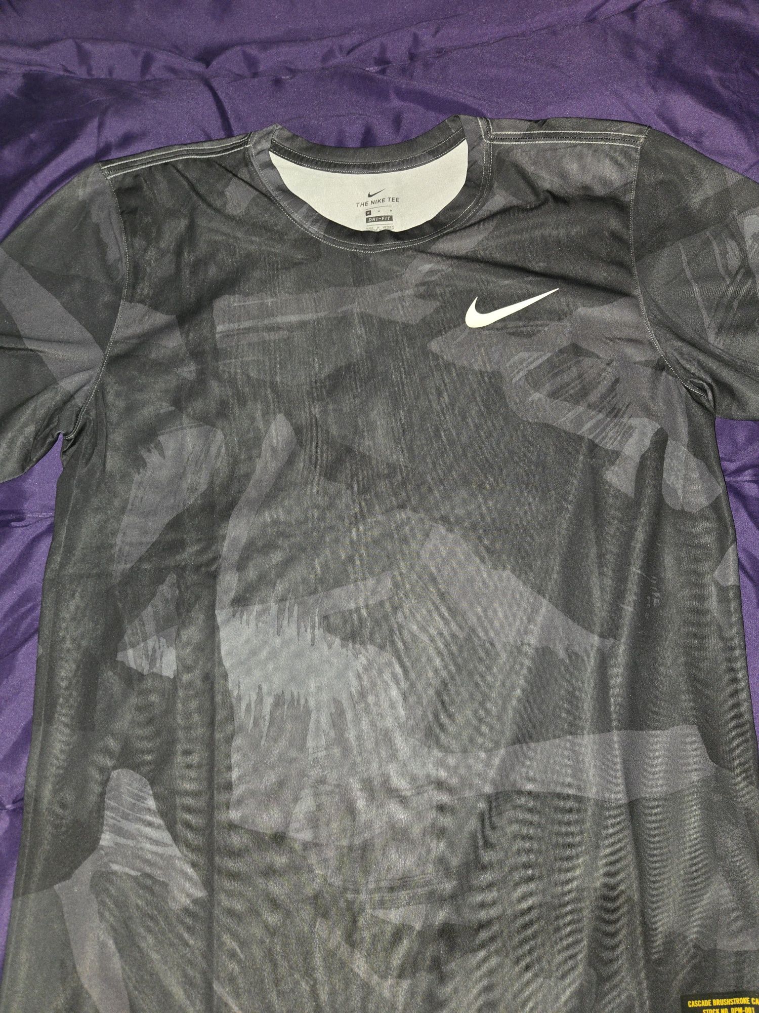 Тениска nike under armour