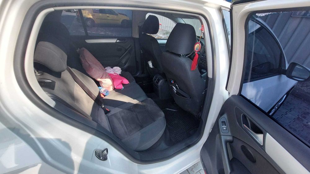 Volkswagen Golf 6 BiFuel 1.6 2012