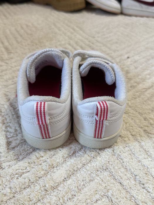 Детски/Юношески маратонки Adidas Advantage