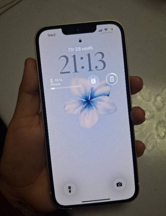 Продам айфон 13 на 128 Гб Срочно