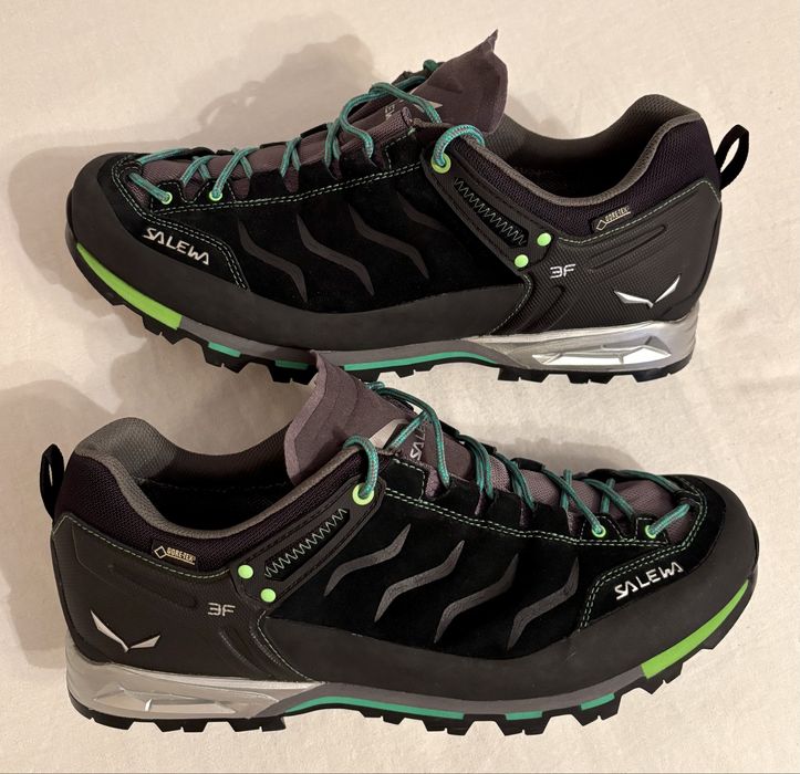 SALEWA номер 48, туристически спортни обувки, маратонки