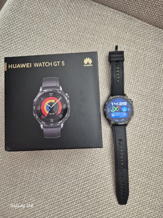Часовник Huawei watch Gt5