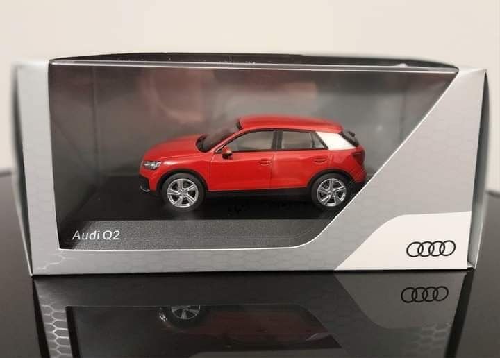 Audi Q2 1:43 I-SCALE - Pret 100 lei