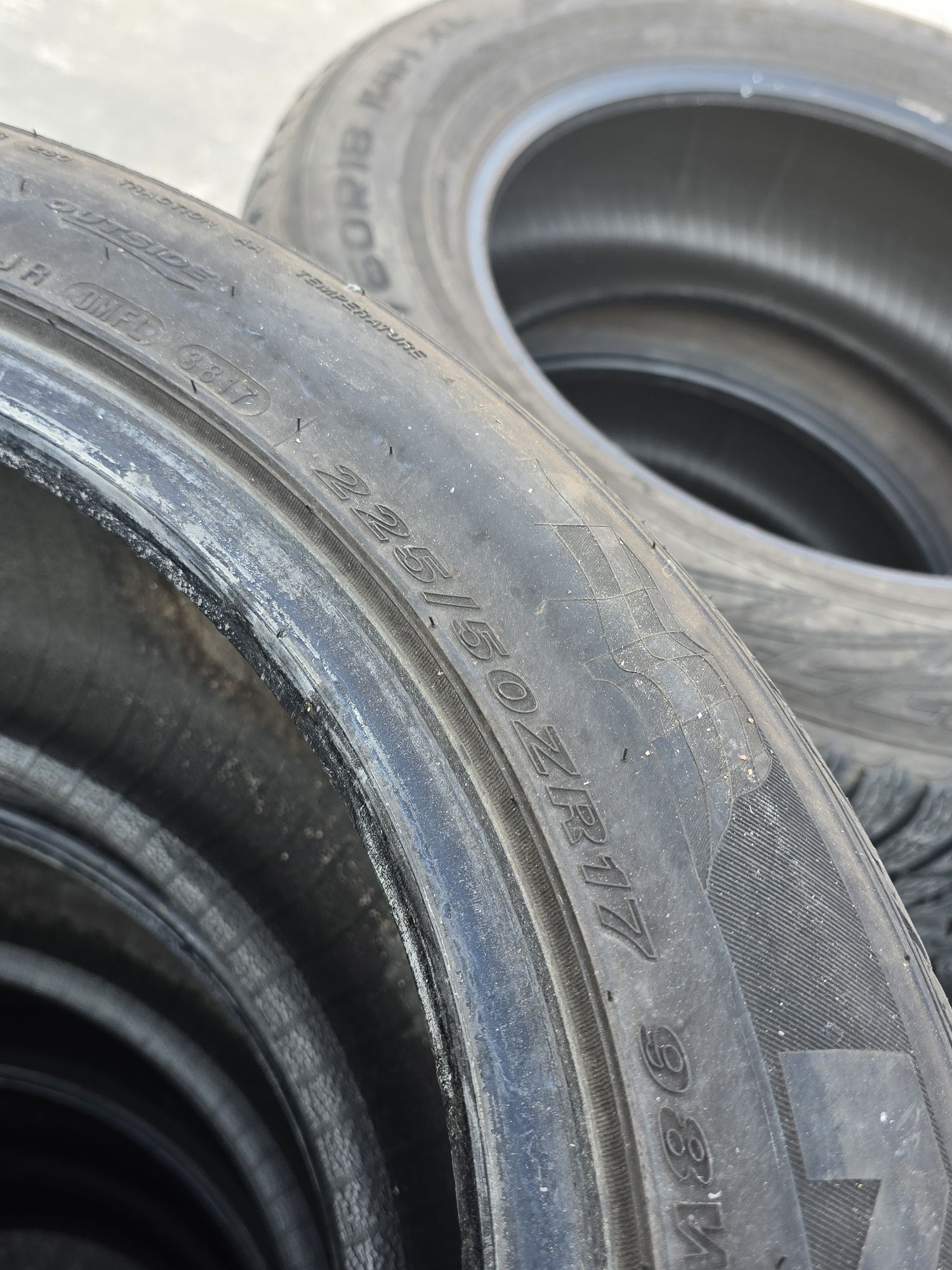 2 Броя Гуми 225/50/17 Nexen 6,6mm