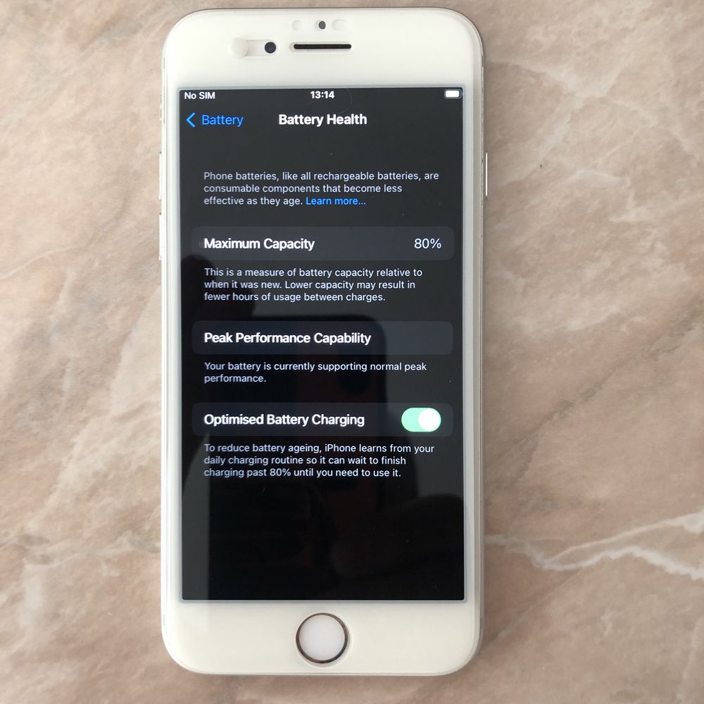 Продавам iphone 7
