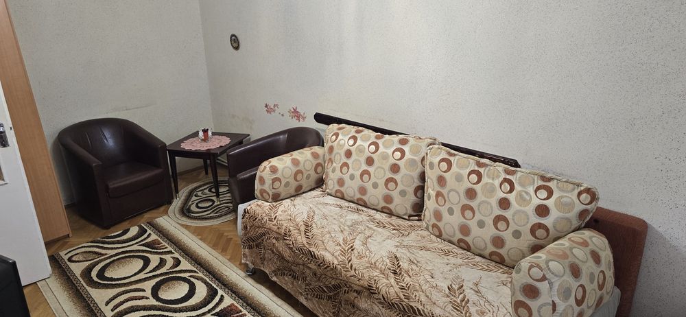 Mobilier camera de zi