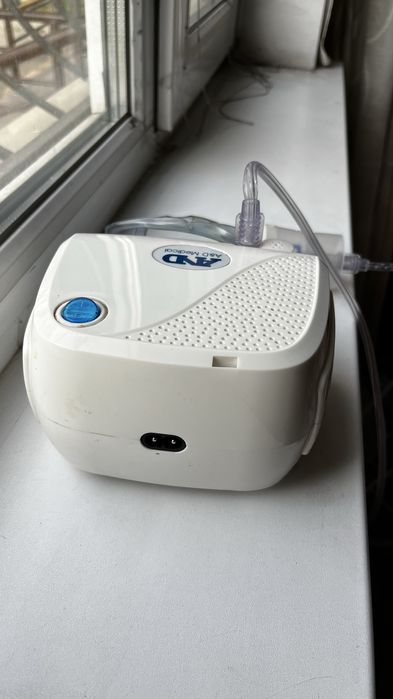 компрессорный ингалятор (небулайзер) AND CN-233