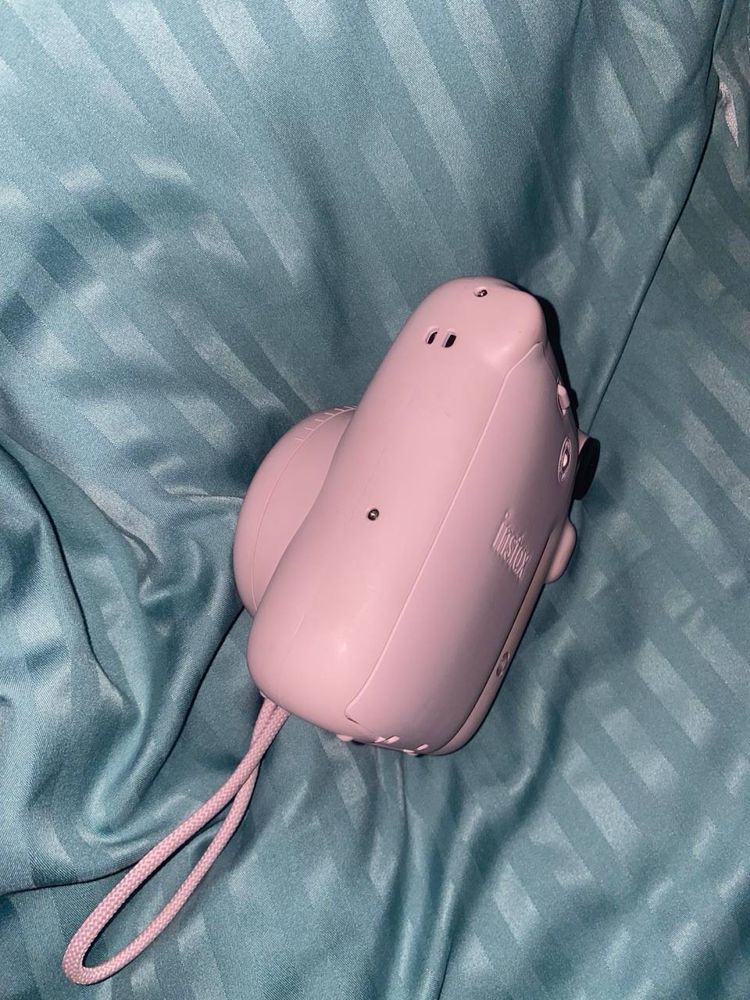 Продам Instax 12 mini