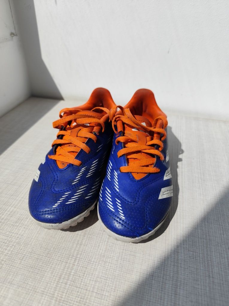 Ghete fotbal copii - Adidas Predator Nr. 33