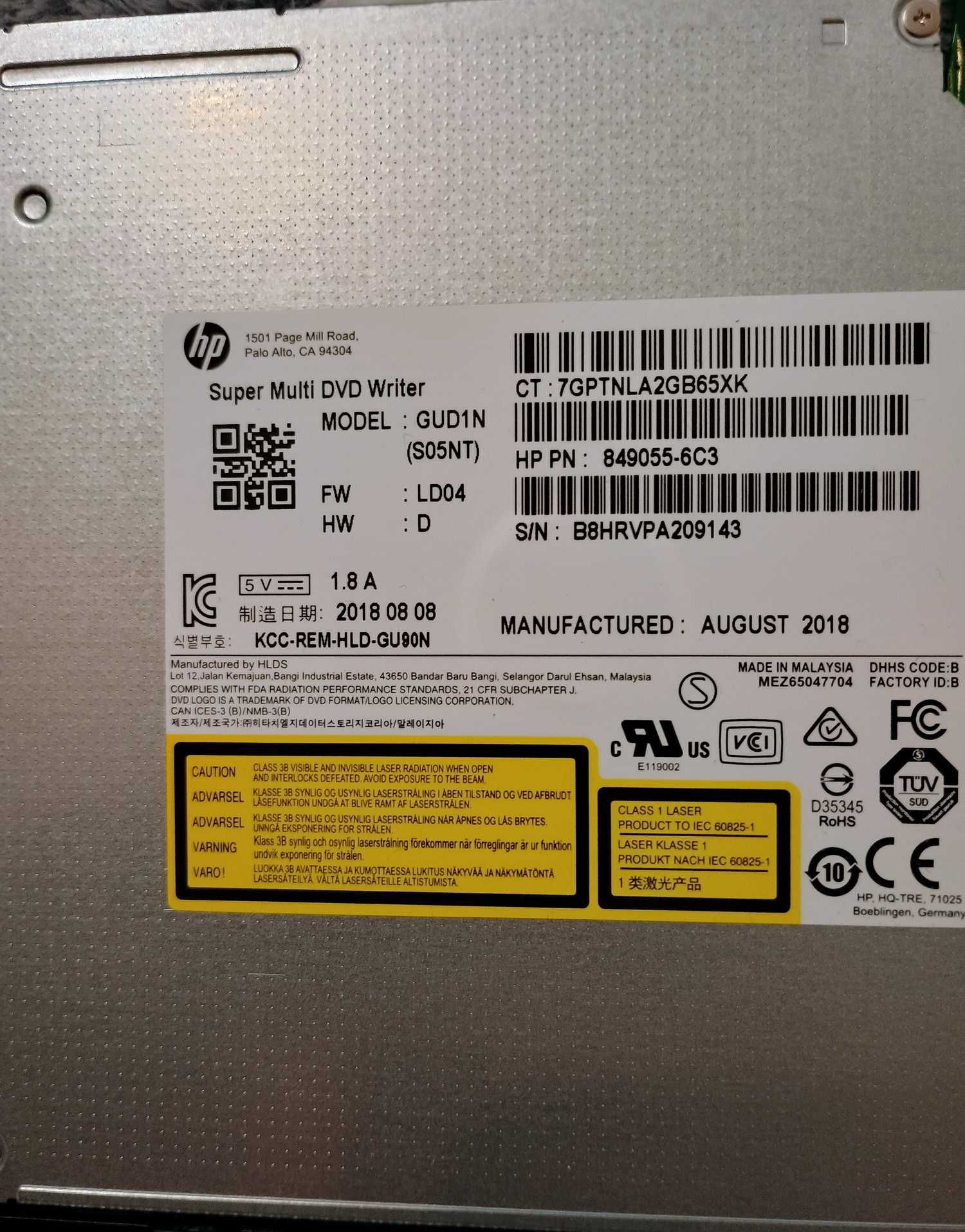 HP EliteDesk 705 G4 SFF AMD Ryzen PRO Radeon Vega8 DDR4 RAM 8GB