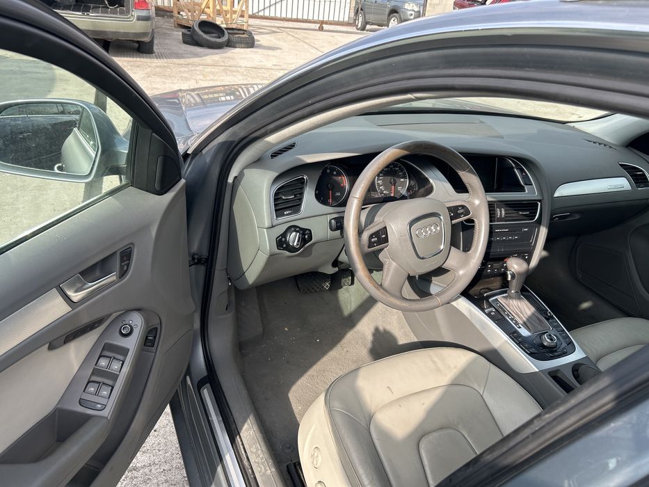 Set Far bixenon Audi a4 B8  masina de America , volan stanga