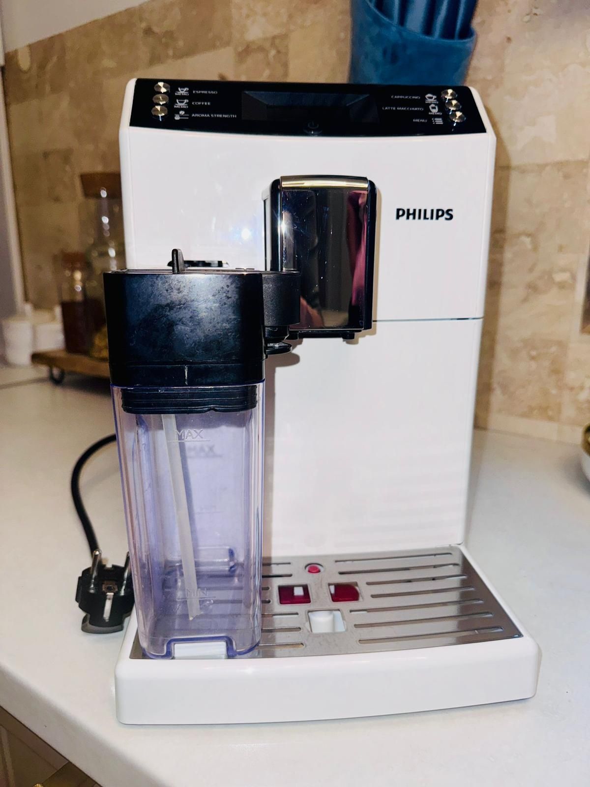 Espressor Philips cu spumare lapte