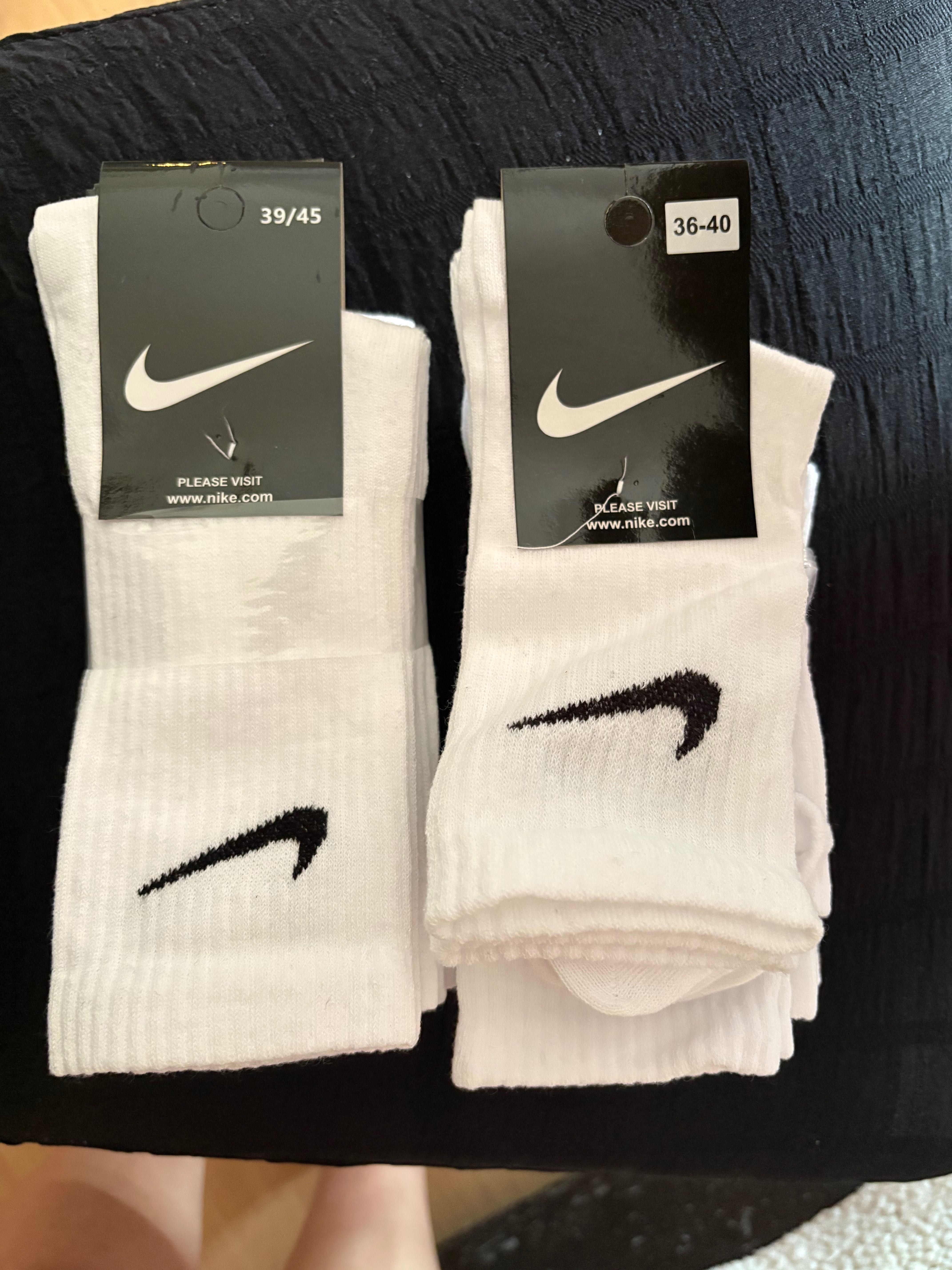 Чорапи NIKE дамски 36/40номер,мъжки 39/45номер. Налични и дълги чорапи