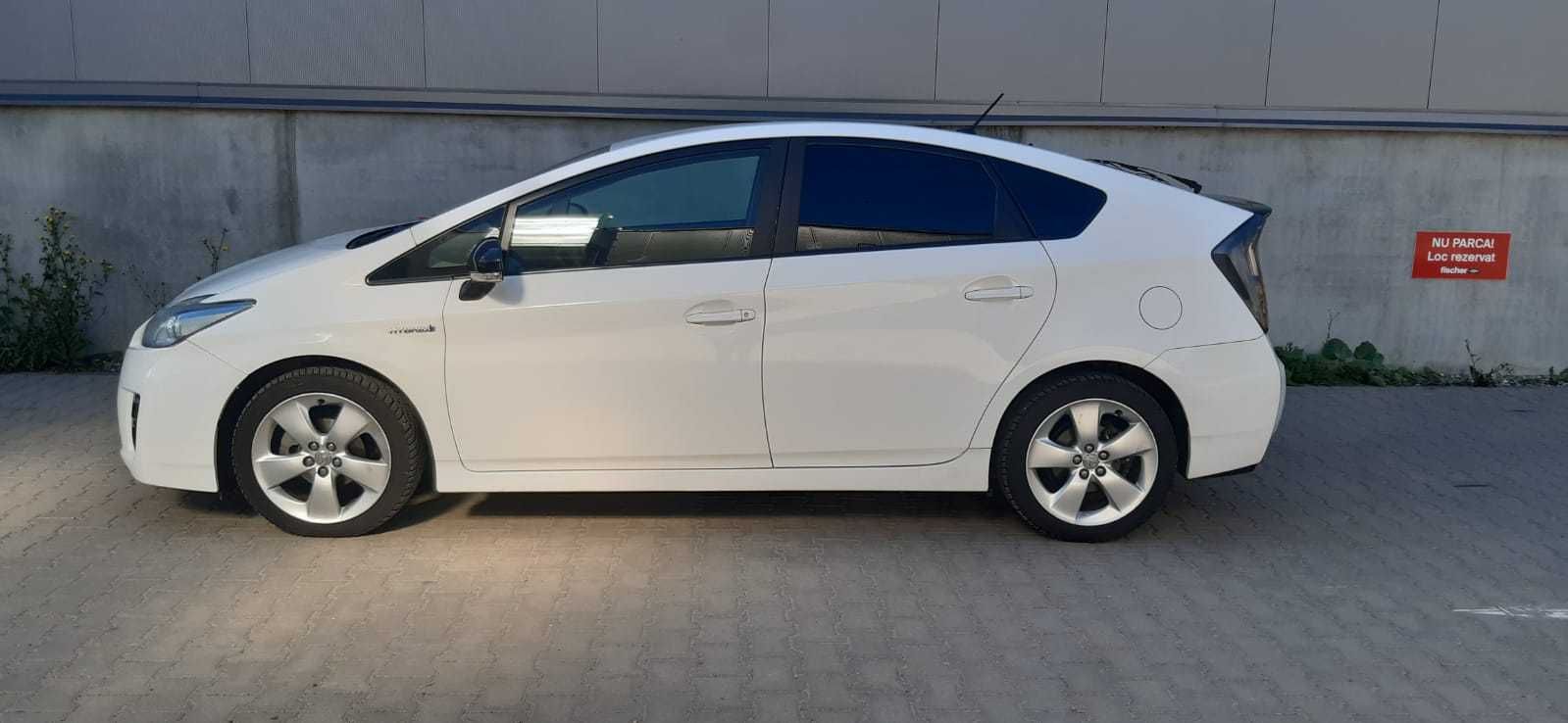 Toyota Prius G3 2011