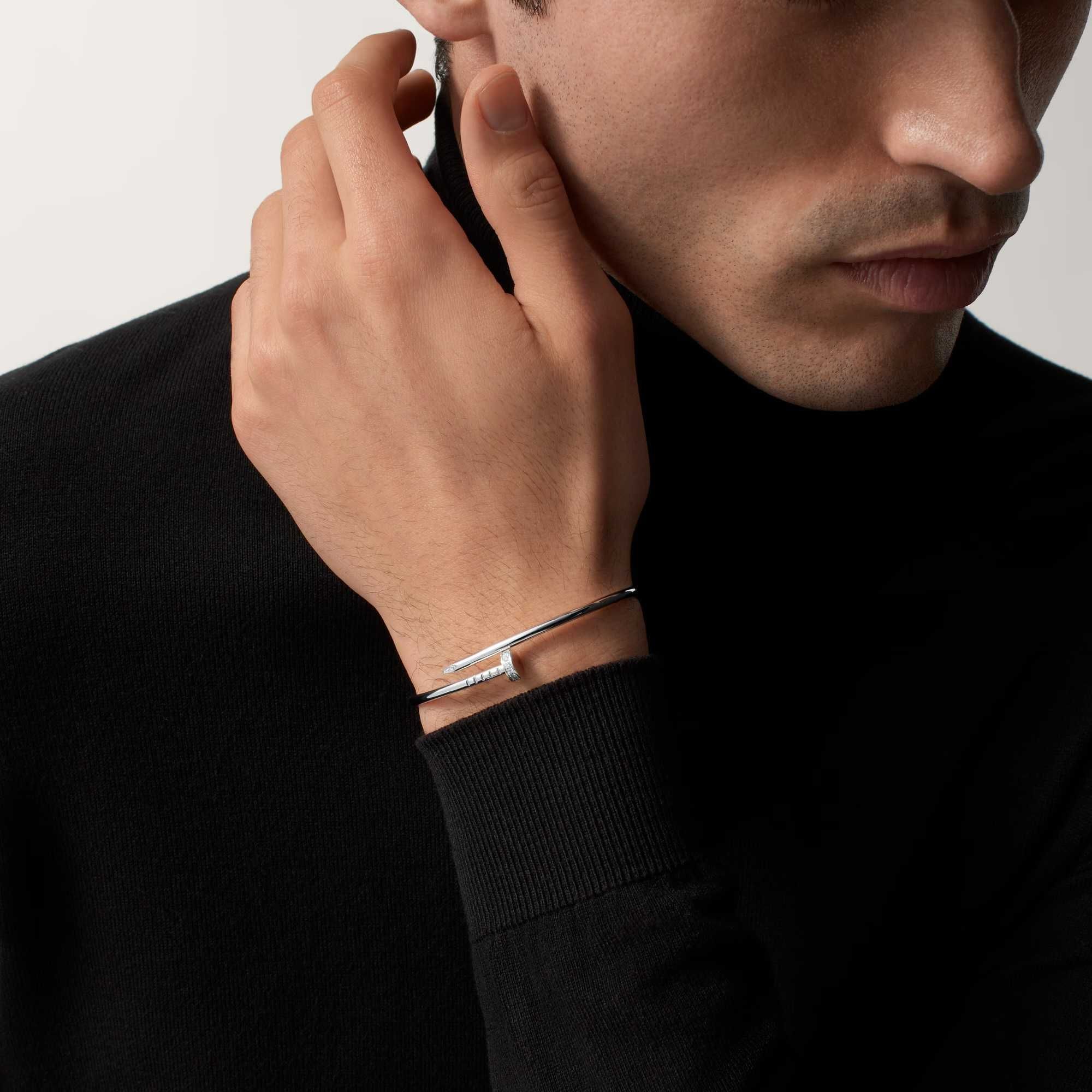 CARTIER Nail Juste un Clou Silver Small Thin Diamonds Гривна Пирон