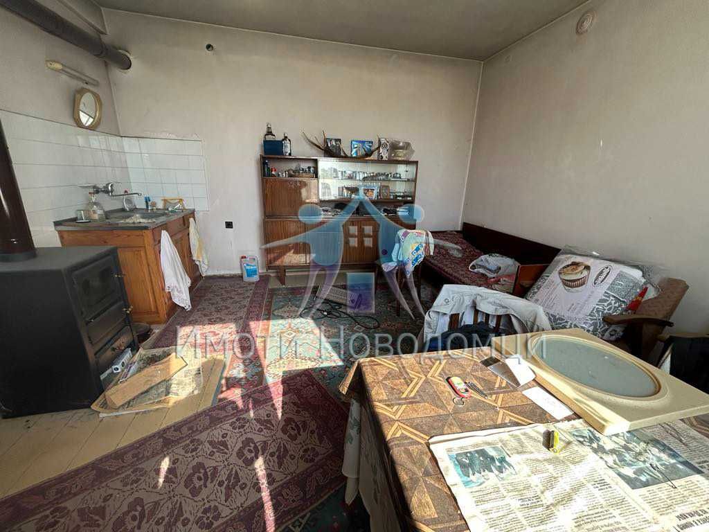 Продава се Къща в Шумен, Пазара - 100 кв.м за 995 €/кв.м - Снимка #2