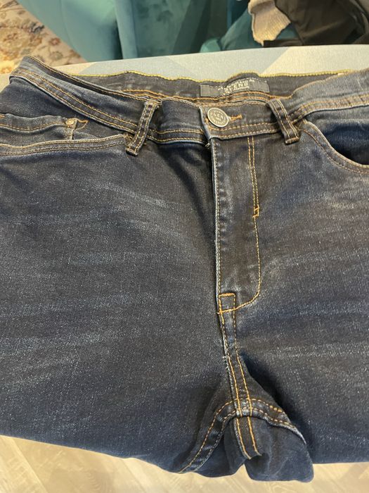 Blugi barbati marimea M