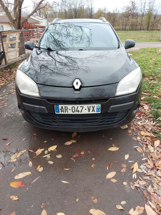 Vând sau schimb Renault Megane 3