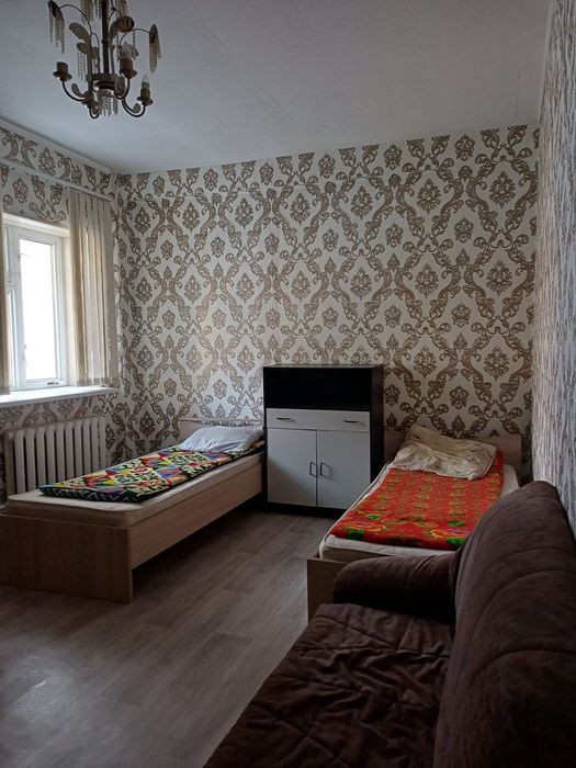 Сдам комнату двум парням р-н Конституции