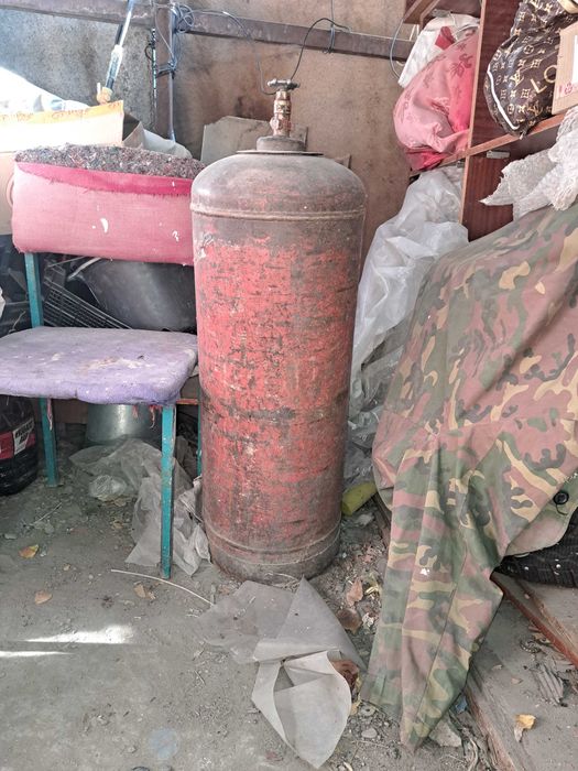 Газовый балон.                                  .