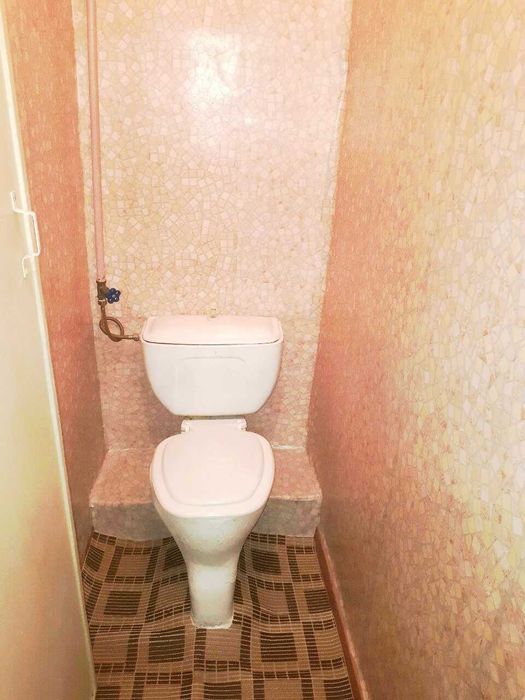 продам квартиру 3/3/4 кирпич,не торец,недорого