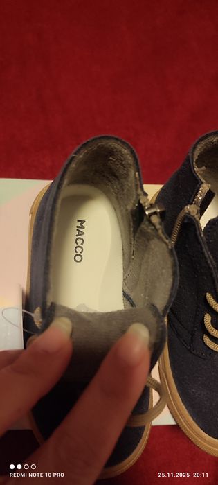 Ghetuțe băiețel ,măsură 23