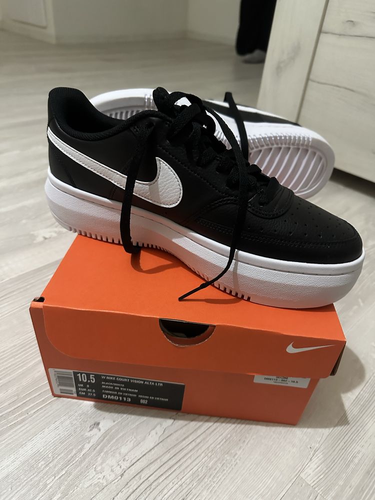 Nike court vision 42.5