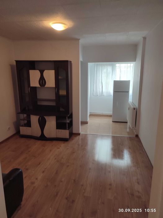 Garsoniera de vanzare - Radu Negru 24MP