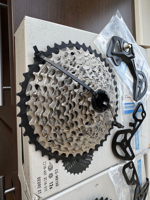 Vand Casetă CS-M7100 12-viteze 10-45 dinți SLX