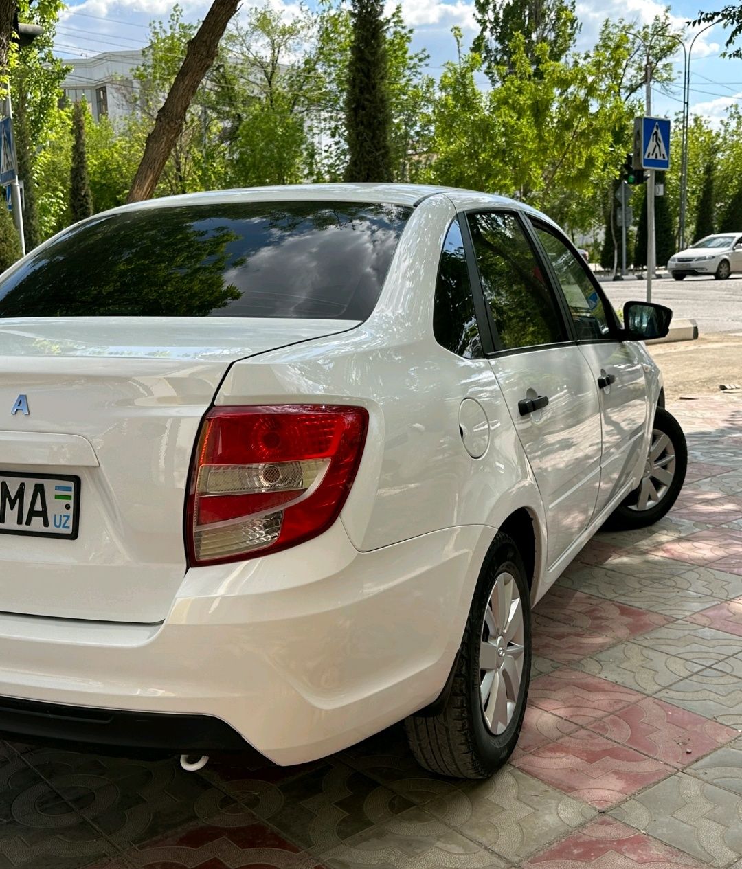 Лада гранта 2019