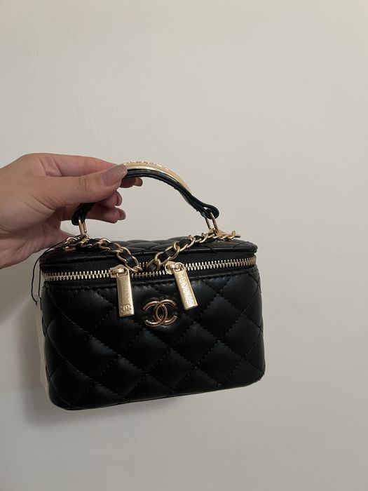 Дамски чанти Chanel