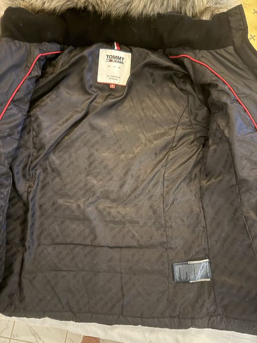 Дамско зимно яке Tommy