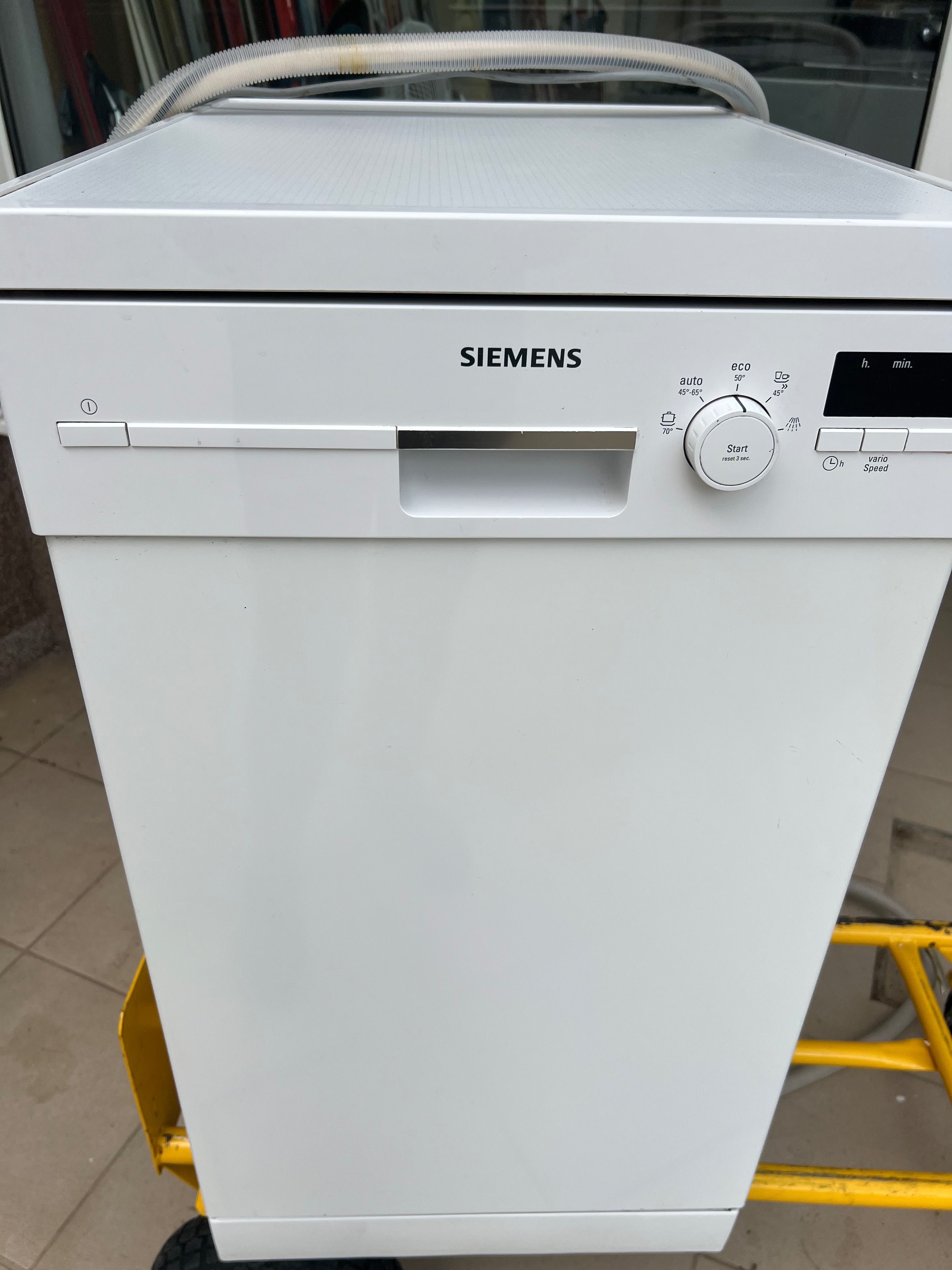Съдомиялна Siemens -45 см,свободно стояща