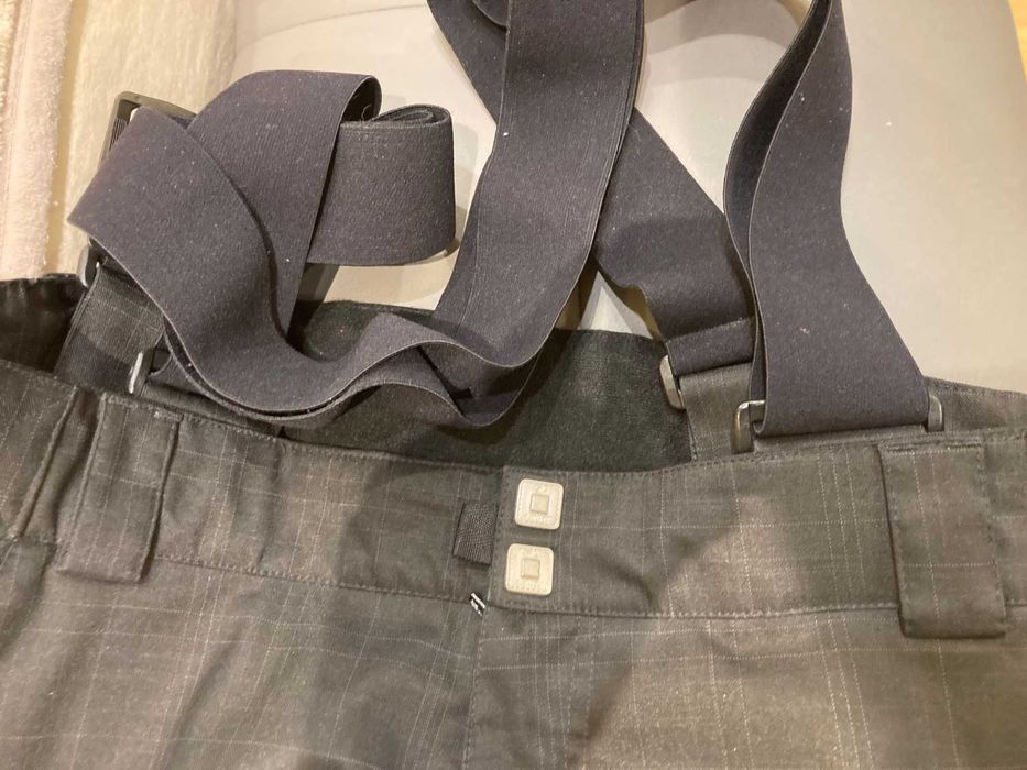 ски гащеризон Bogner богнер, Дамски обувки, ски маска uvex, ски каска