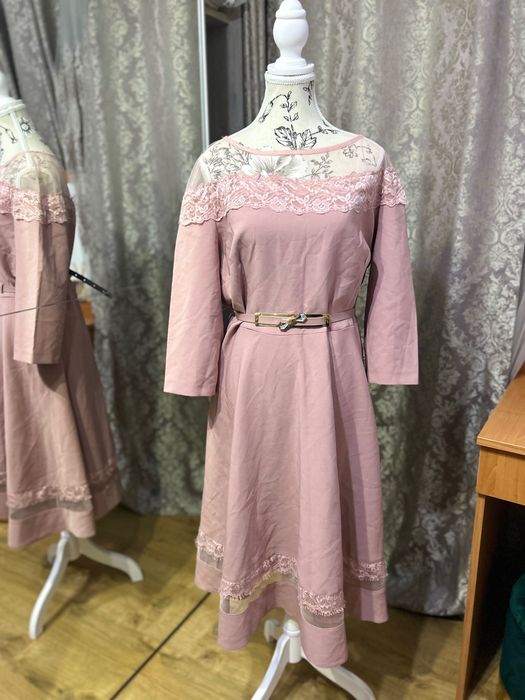 Rochie cu curea mărimea 46