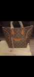Дамска чанта на Louis Vuitton